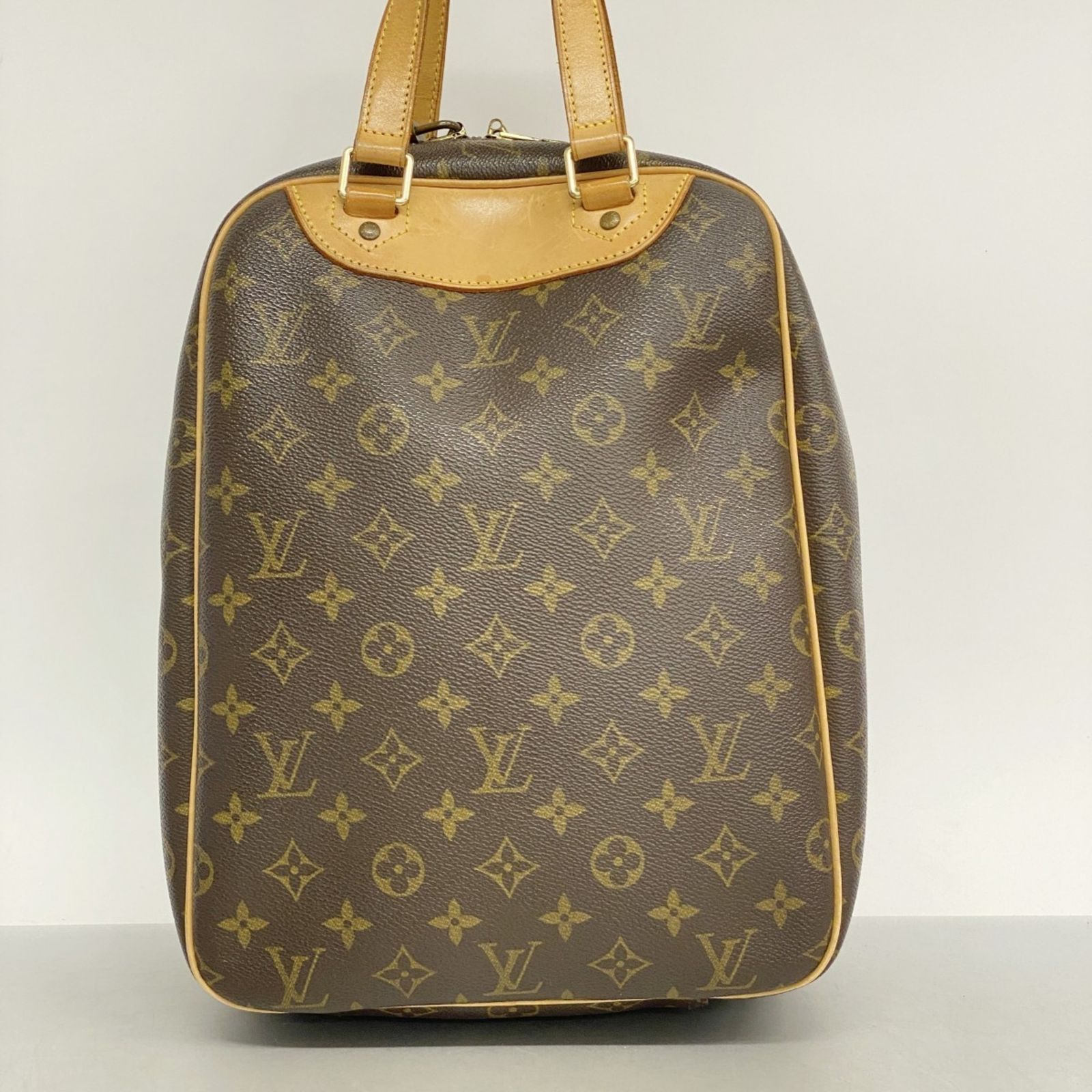 Vuitton ルイ