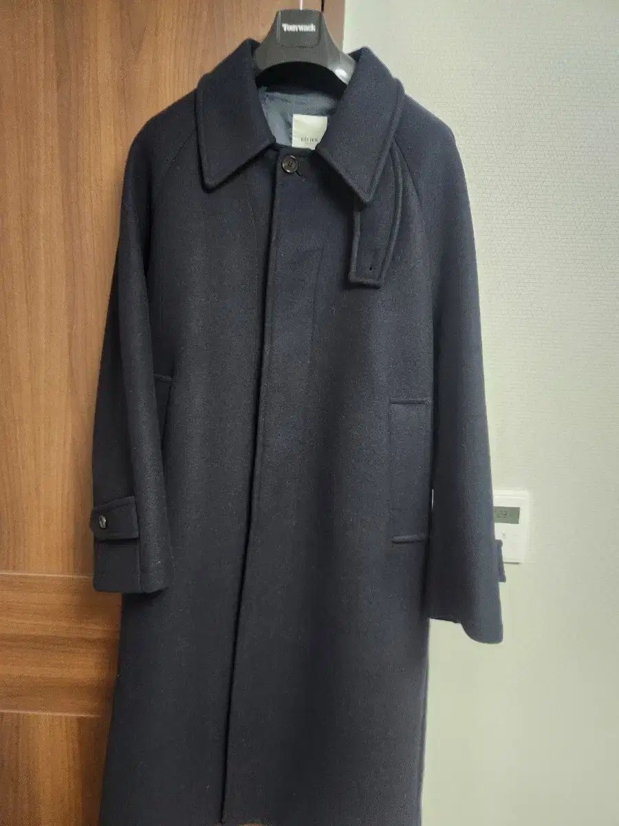 希少珍品「インディゴ混」ブラックシャンブレー アトリエコート