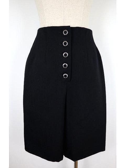 シャネル 23BチェーンCCボタン付ウールキュロットパンツ CHANEL