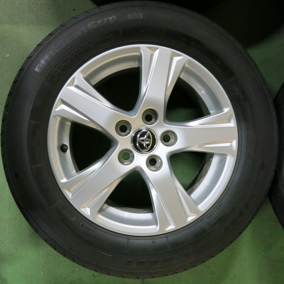 新品グラッパ F30☆19インチホイール4本PCD100プリウスカローラ