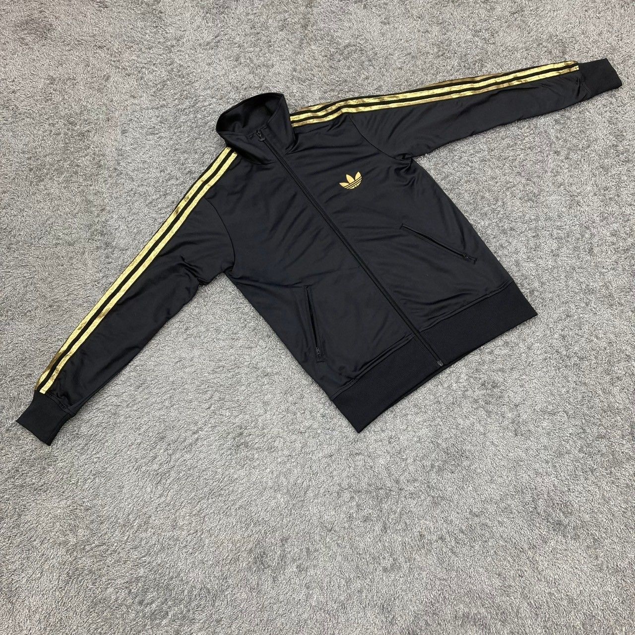 adidasジャージスリーラインブラックメンズトレフォイルロゴ(M)