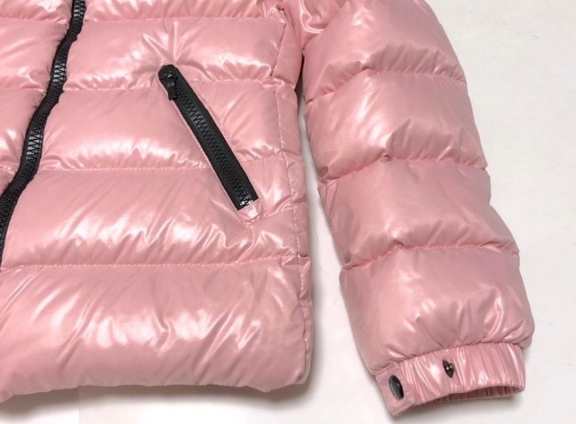 現行モデル MONCLER