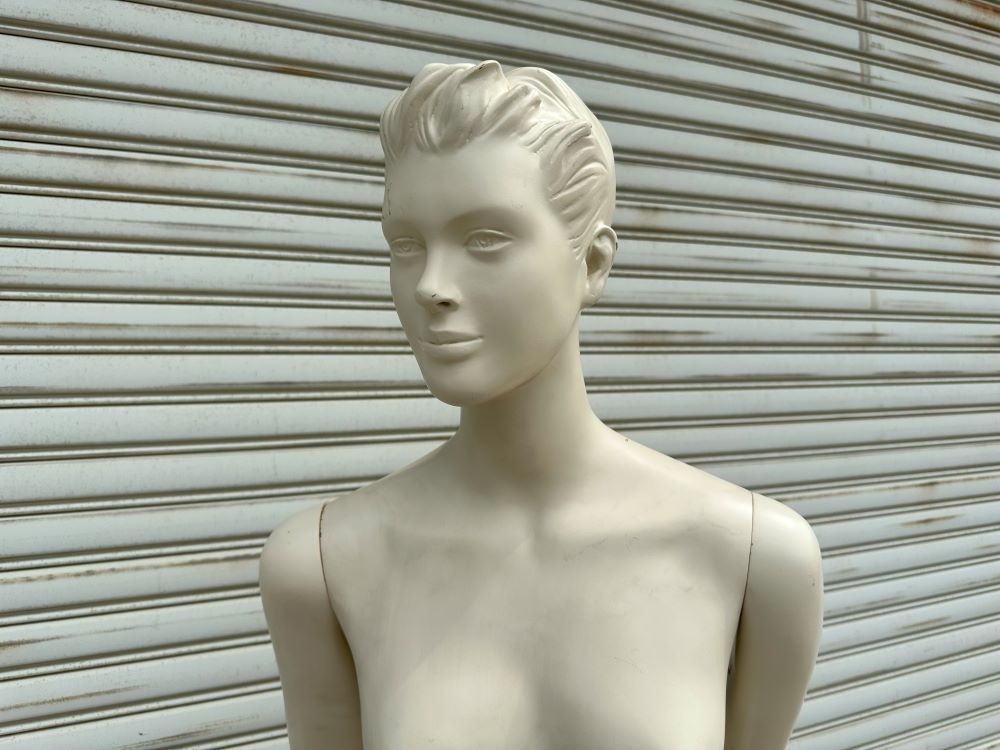 制作ベース)アート・オブジェ制作用ベース 女性マネキン3（匿名配送