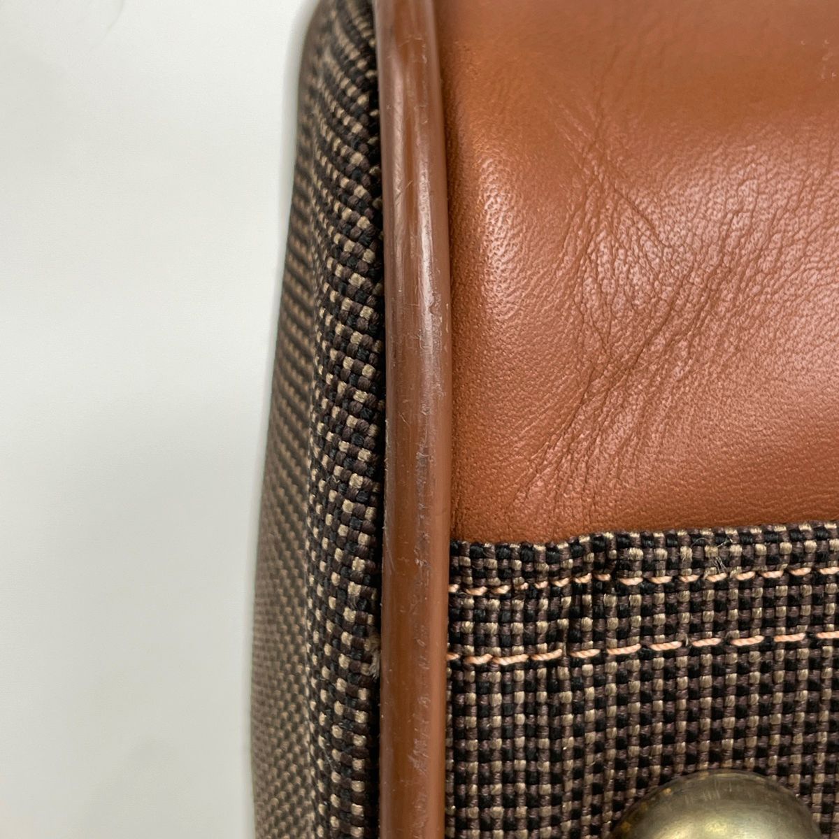 ロゴ ボストンバッグ