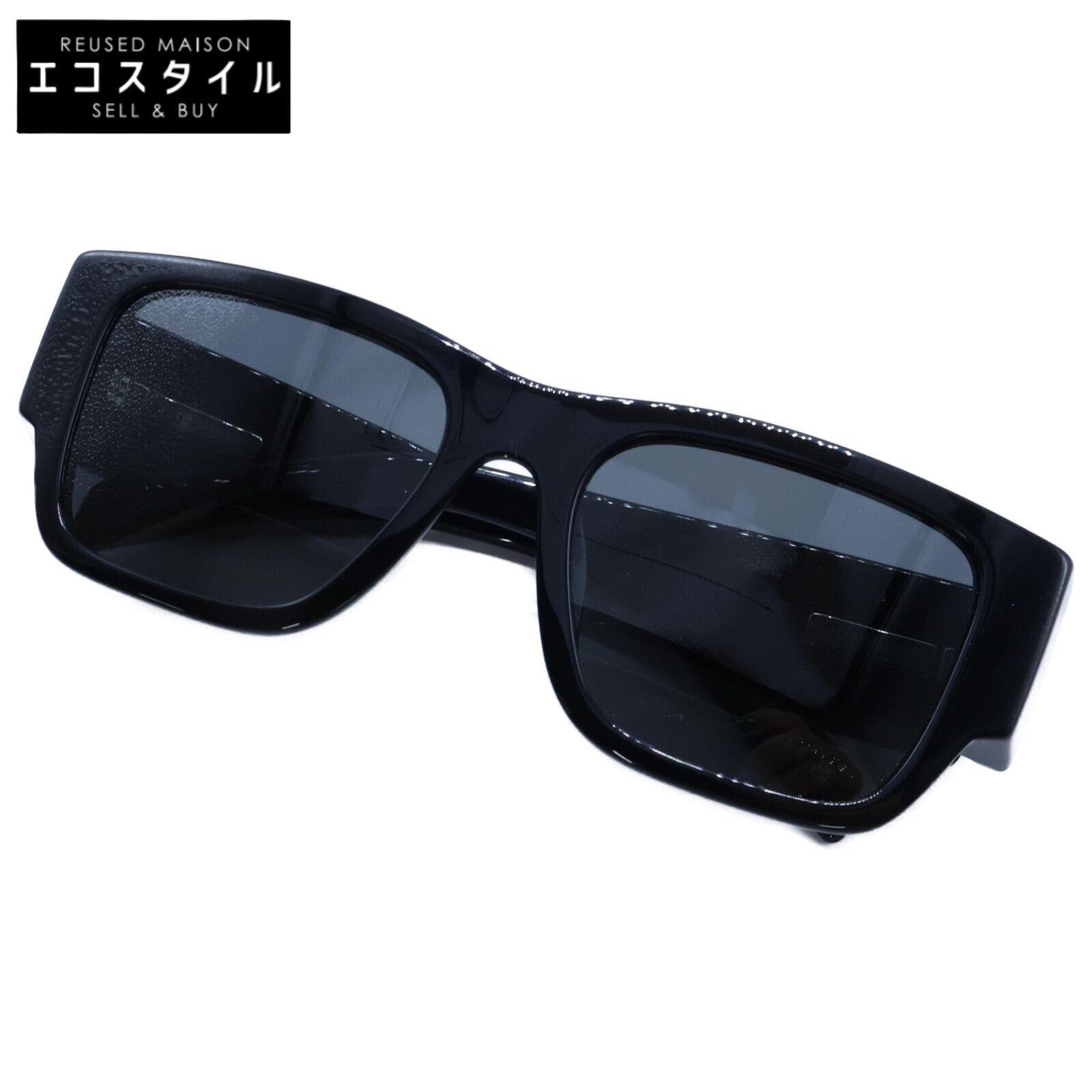 PRADA プラダ 【美品】SPR10Z-F 1AB-5S0 トライアングルロゴ