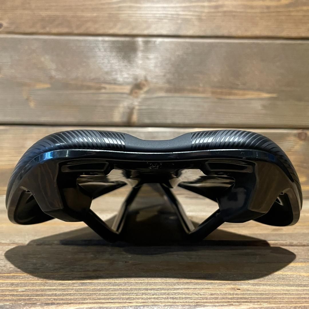 Prologo Akero AGX グラベルサドル 幅広サドル 極美品 新品】Prologo