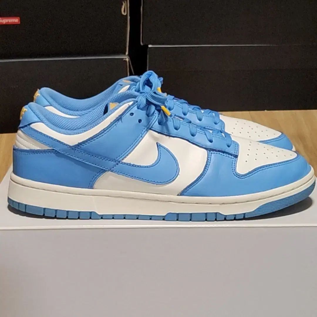 【雷市場（ポンジャン）商品韓国直送】 NIKE(ナイキ) ダンク 275 コースト UNC