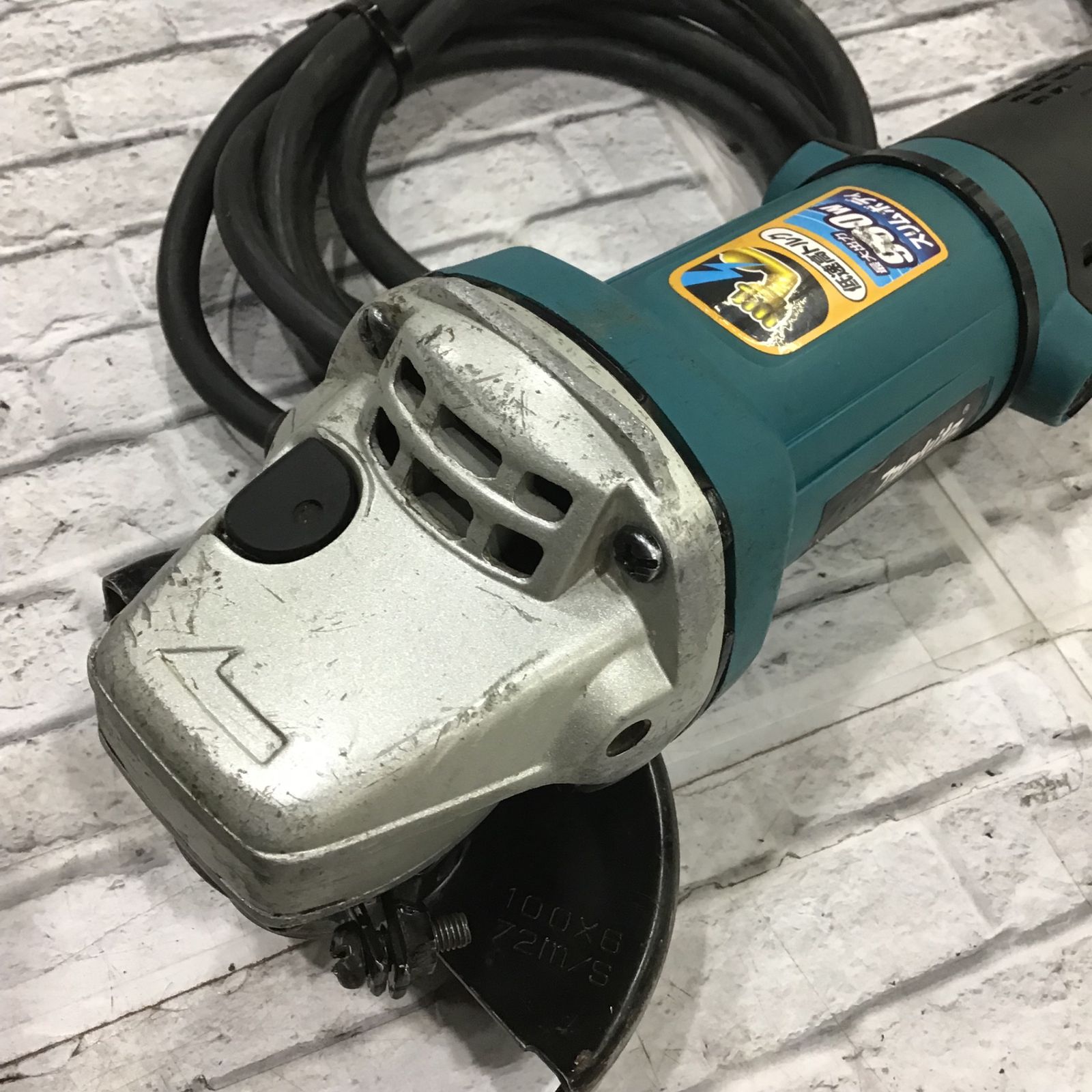makita 100mm ディスクグラインダ 9533BL 動作確認済 190414 管 makita 100mm ディスクグラインダ 9533BL 動作確認済 190414 管