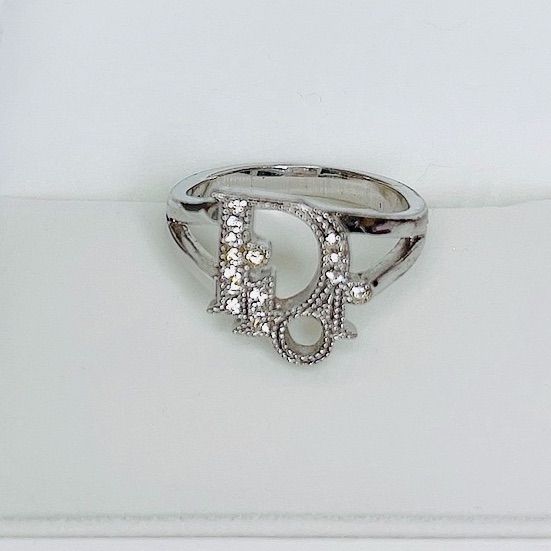 Christian Dior◇ディオール リング スワロフスキー ロゴリング - メルカリ