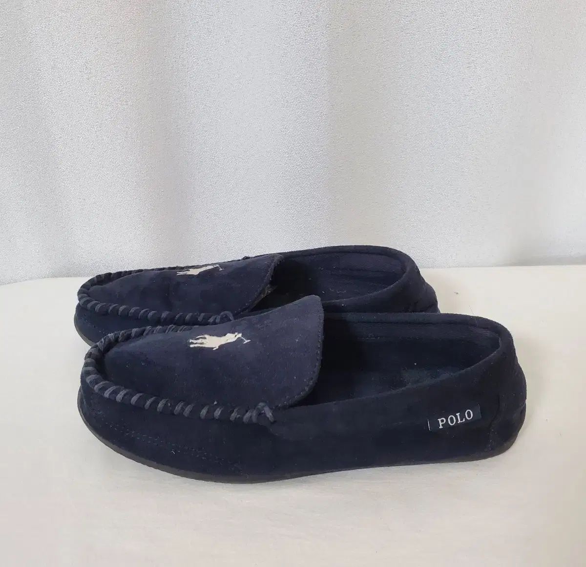 ポロ モカシンシューズ