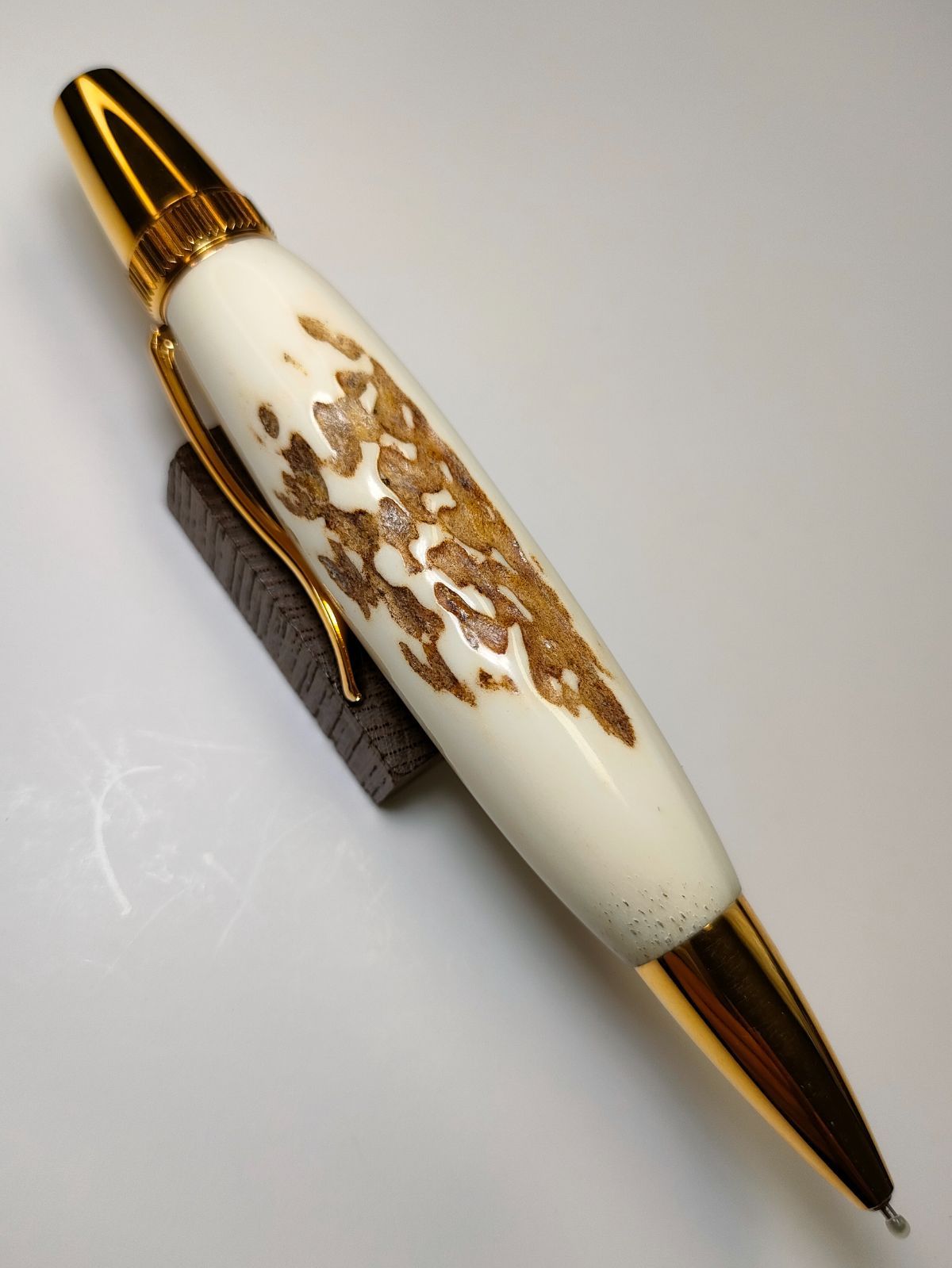 【鹿の角】パトリオットボールペン
（極太） 鹿の角】パトリオットボールペンの通販 by G工房｜ラクマ