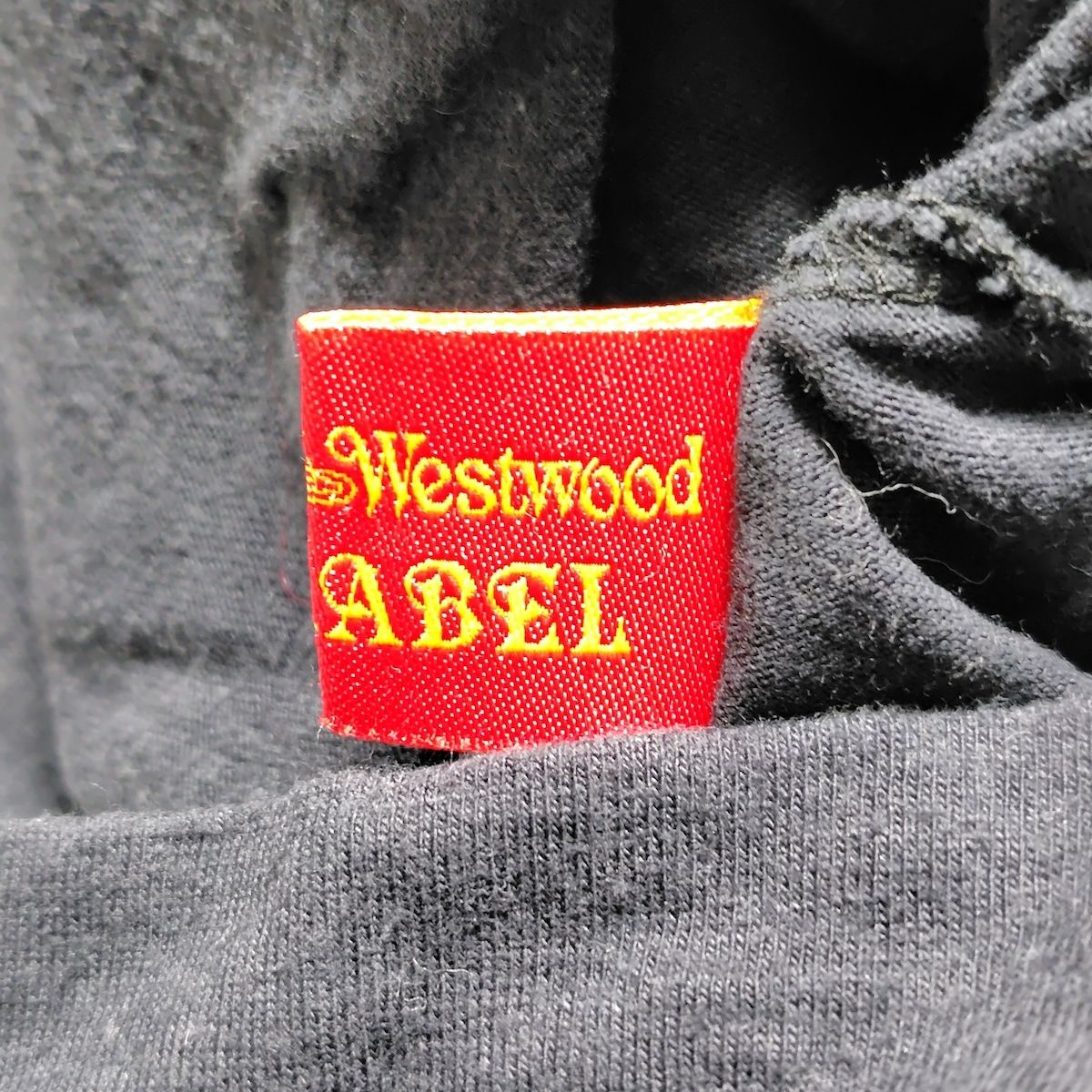 クルーネック オーブ