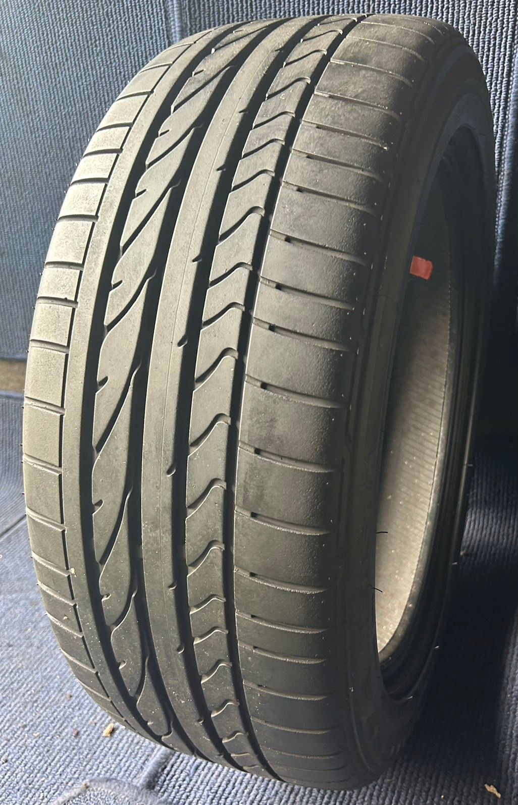 ☆送料無料☆【2017年製造】【溝8分山】BRIDGESTONE POTENZA RE050A 1本  225/50R18 パンク修理跡有り ASP2104