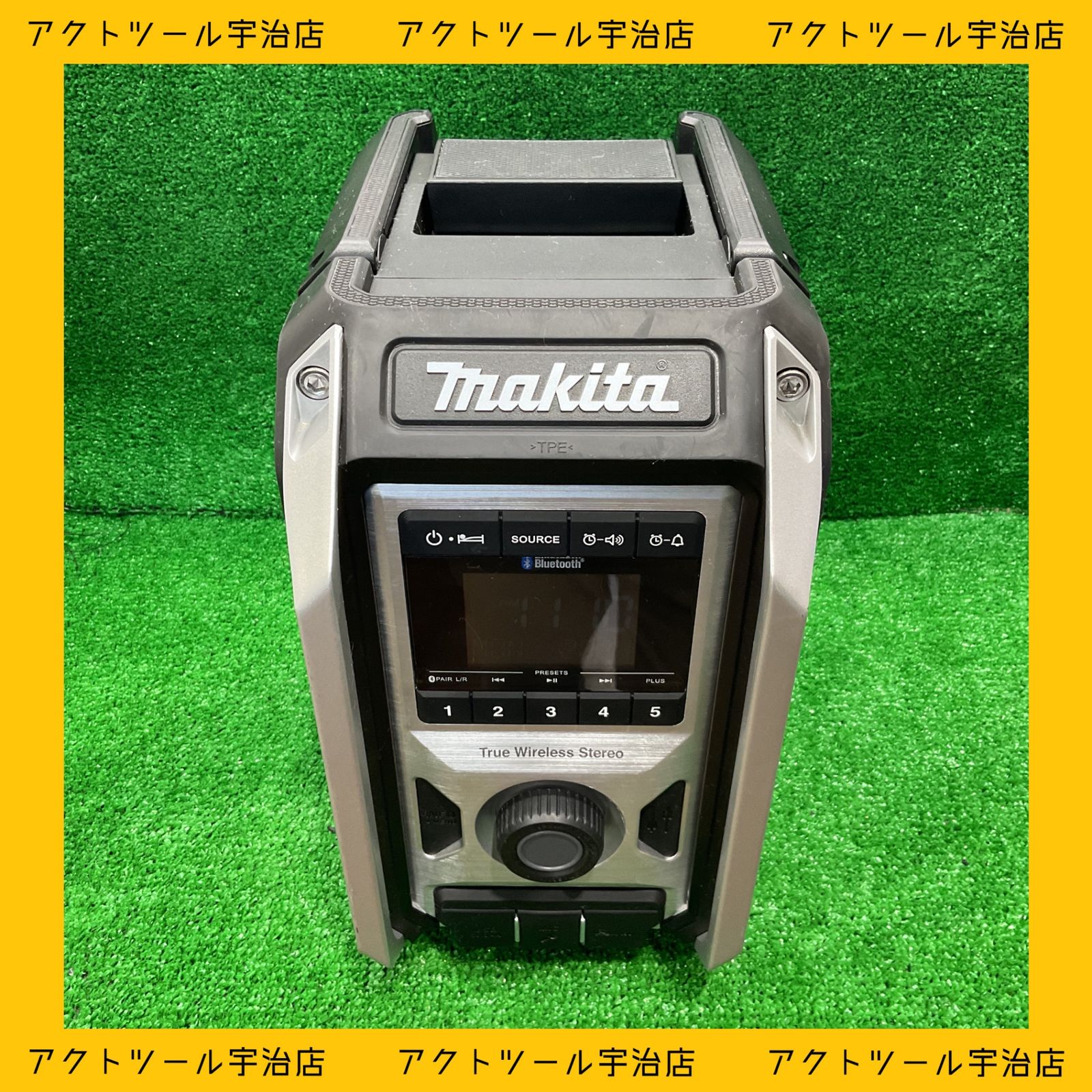 【美品】　マキタ　makita　コードレスラジオ MR113B 楽天市場】makita マキタ MR113 MR113B 充電式ラジオ(本体のみ