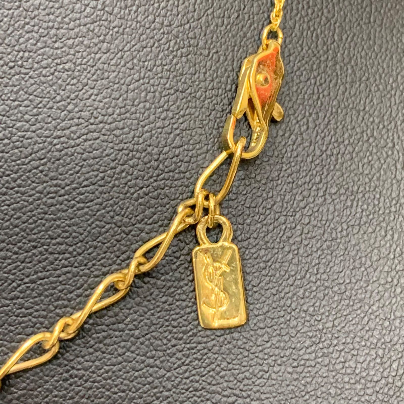 正規品 YSL イヴ サンローラン ロゴチャーム& ネックレスチェーン箱 