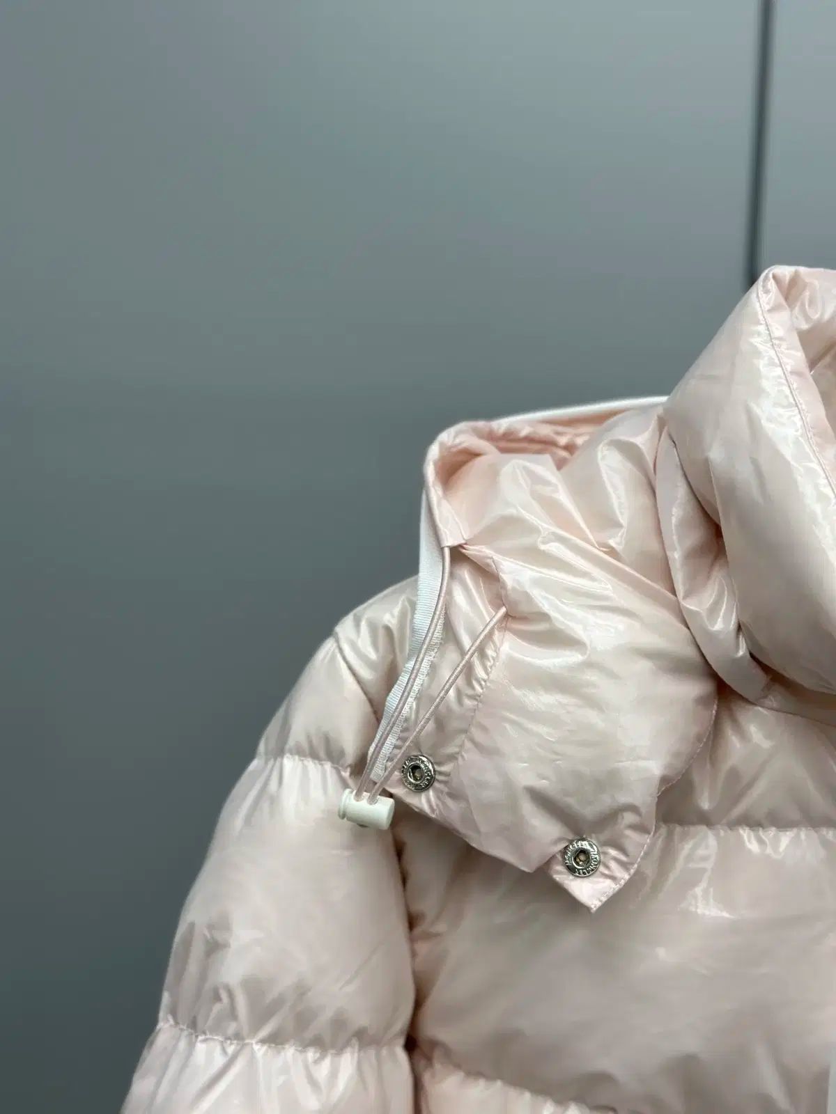 モンクレール　ニットダウン　ピンク　正規品　美品　Ａ14 日本サイズS-M相当 MONCLER(モンクレール) レディース カジュアル ロゴ ピンク