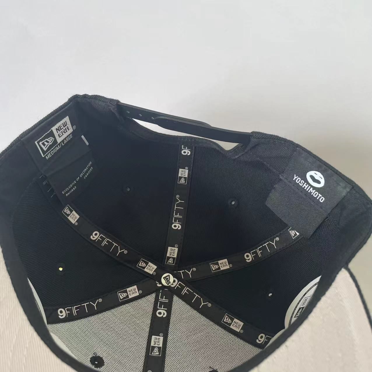 【限定】9FIFTY DOWNTOWN New Era カタカナロゴ 9FIFTY DOWNTOWN × New Era カタカナロゴ ブラック グレー