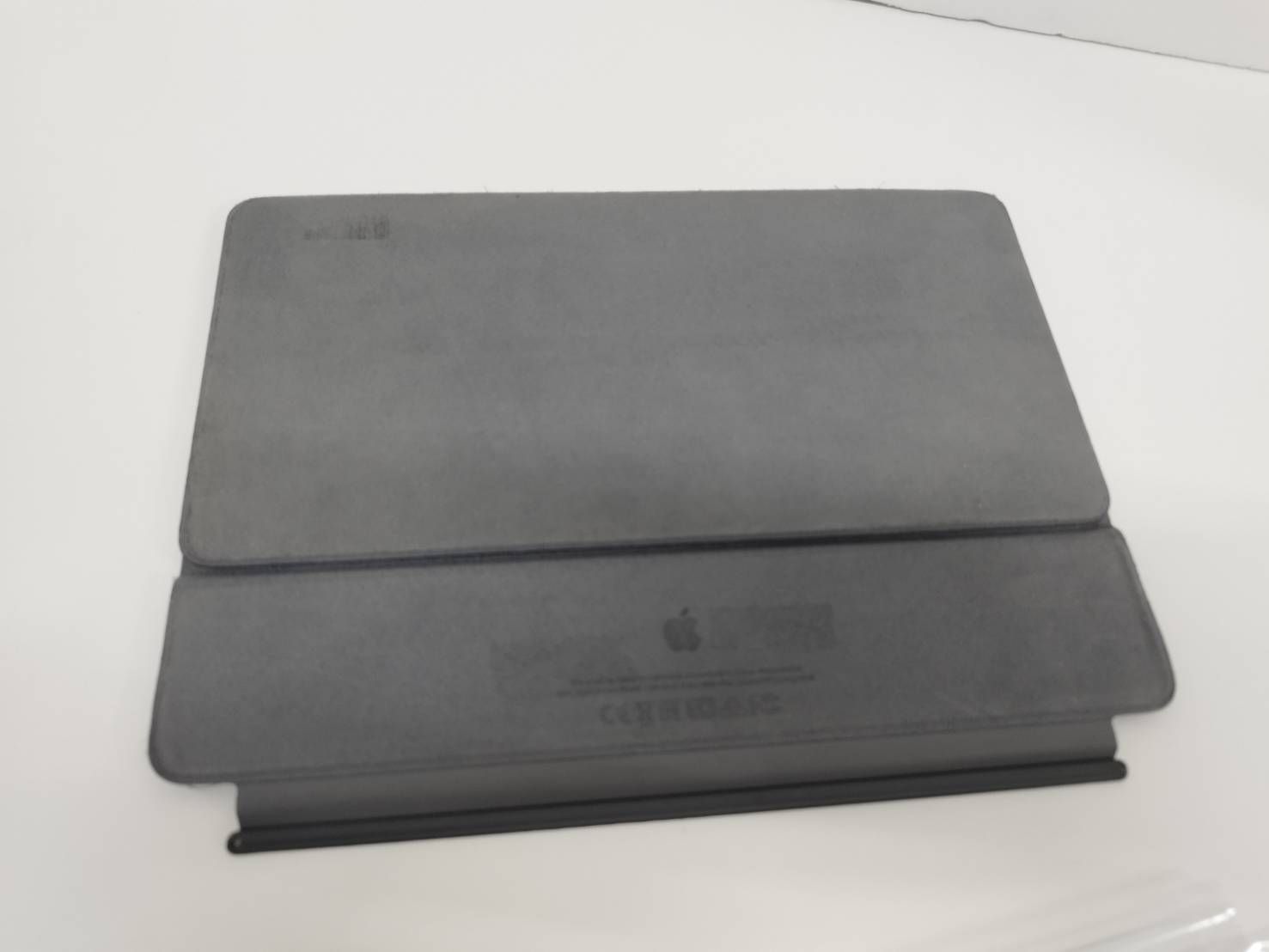 （美品）iPad Smart Keyboard 日本語配列 ブラック A1829 iPad Smart Keyboard/日本語配列/A1829/10.5インチ - メルカリ