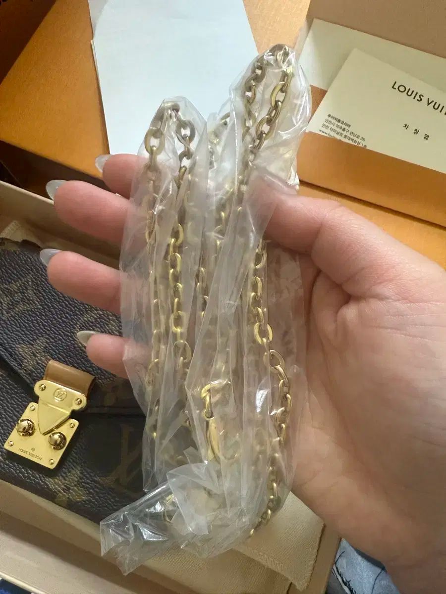 1 つ未満