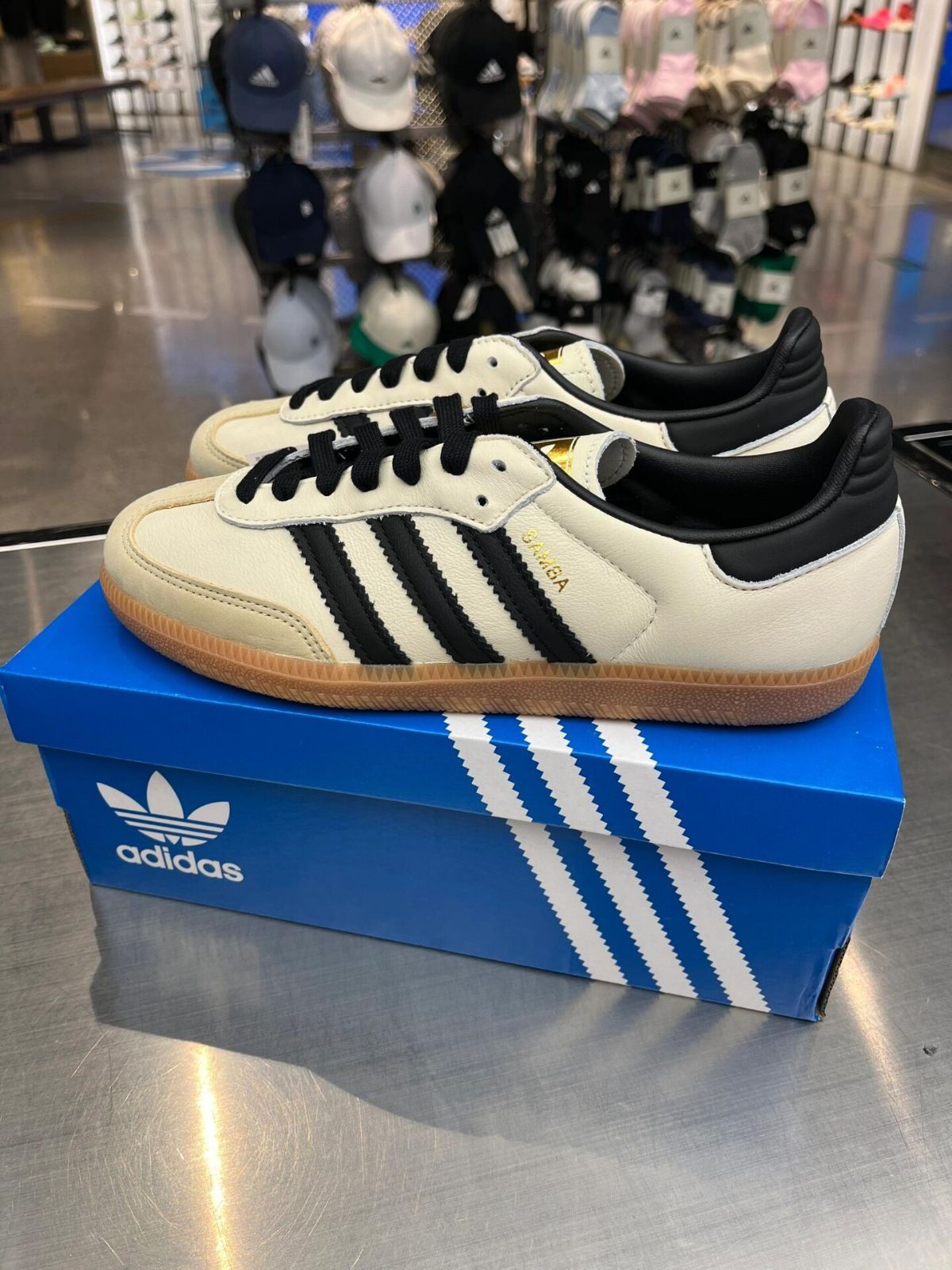 新品未使用 adidasアディダス サンバ Samba OG ブラック Gum Adidas Originals Samba black 男女兼用