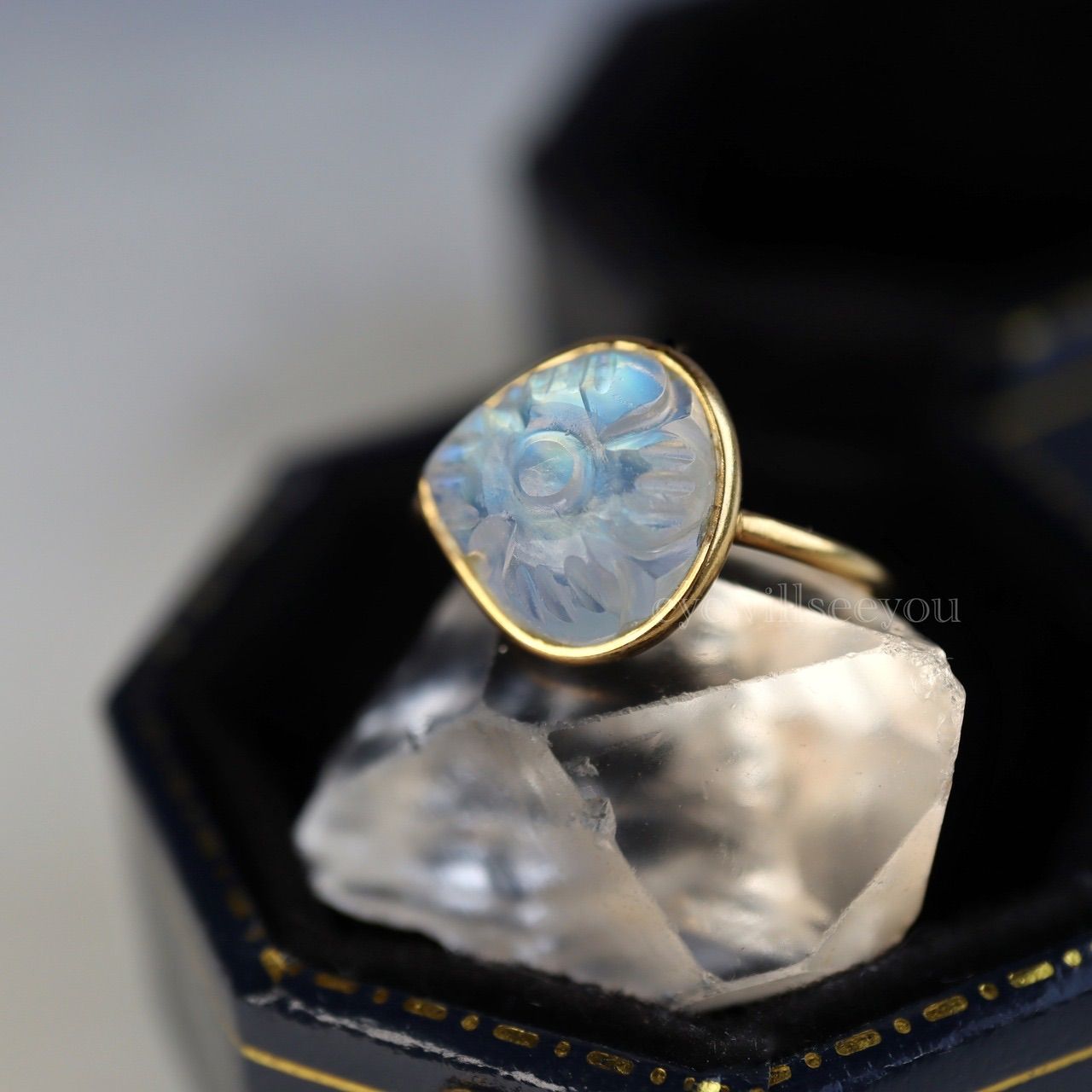 9号) Carving ring レインボームーンストーン カービングリング マロン