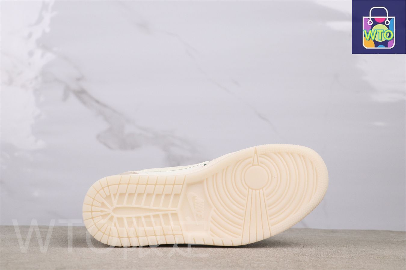 AJ1 ジョーダン1代ローカットシリーズ