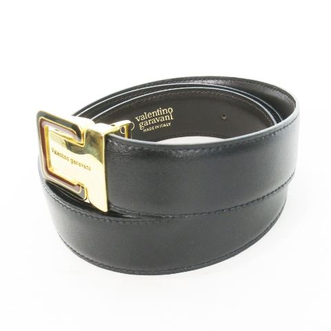 Valentino ブラックレザーベルト ゴールドバックル Valentino ブラックレザーベルト ゴールドバックル
