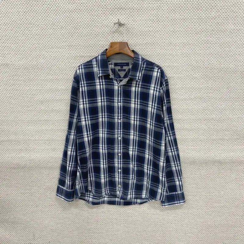 【雷市場（ポンジャン）商品韓国直送】 Tommy Hilfiger(トミーヒルフィガー) ニューヨークフィット チェック シャツ 100 K07627