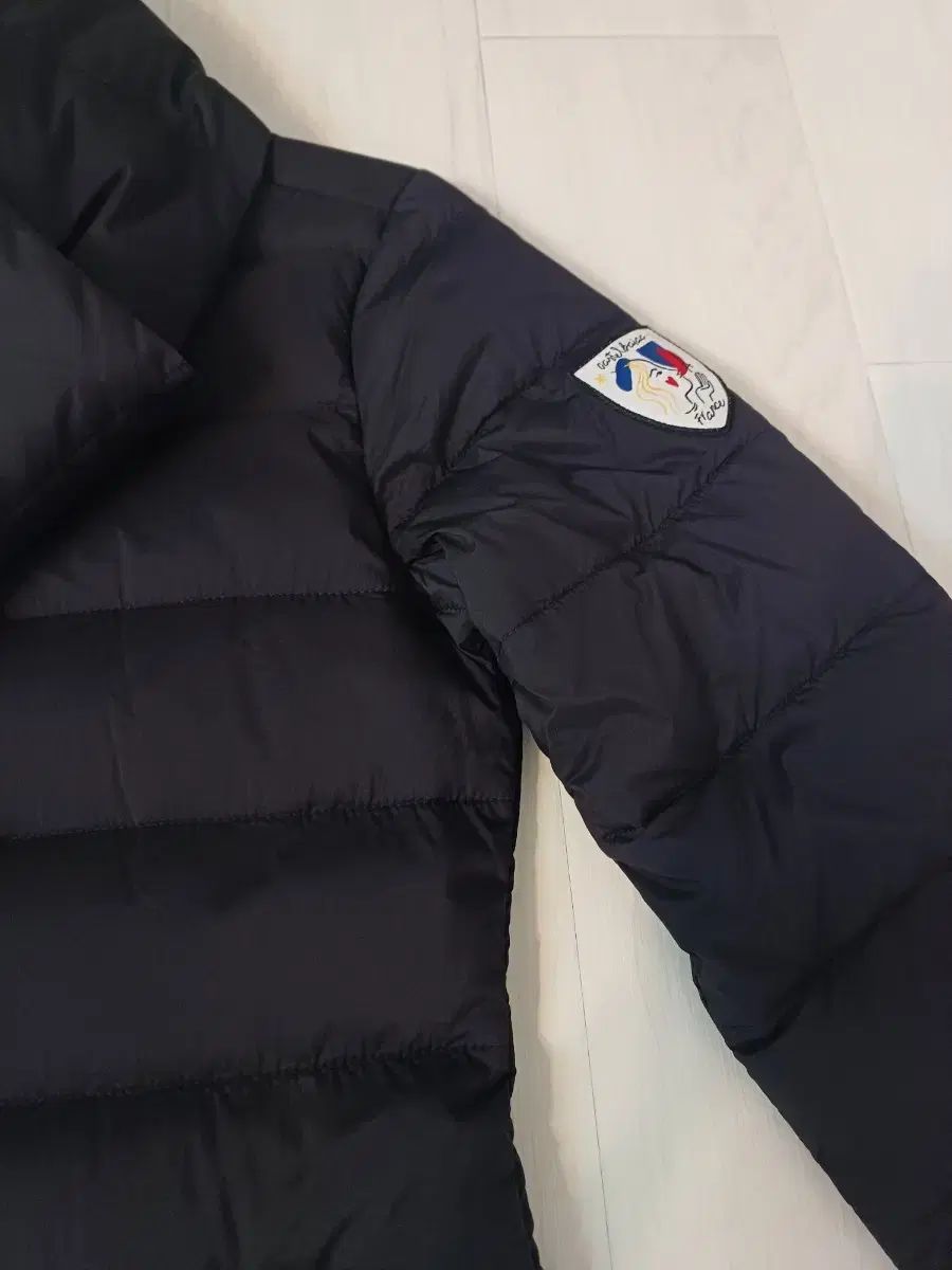 カステルバジャック ダウン