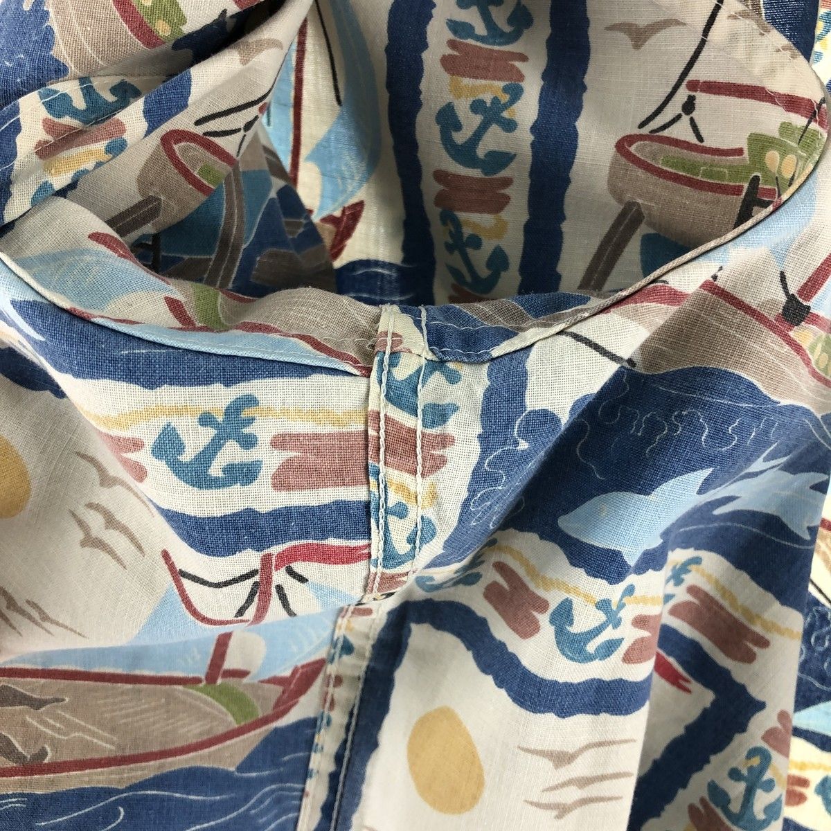 総柄 ボタンダウン