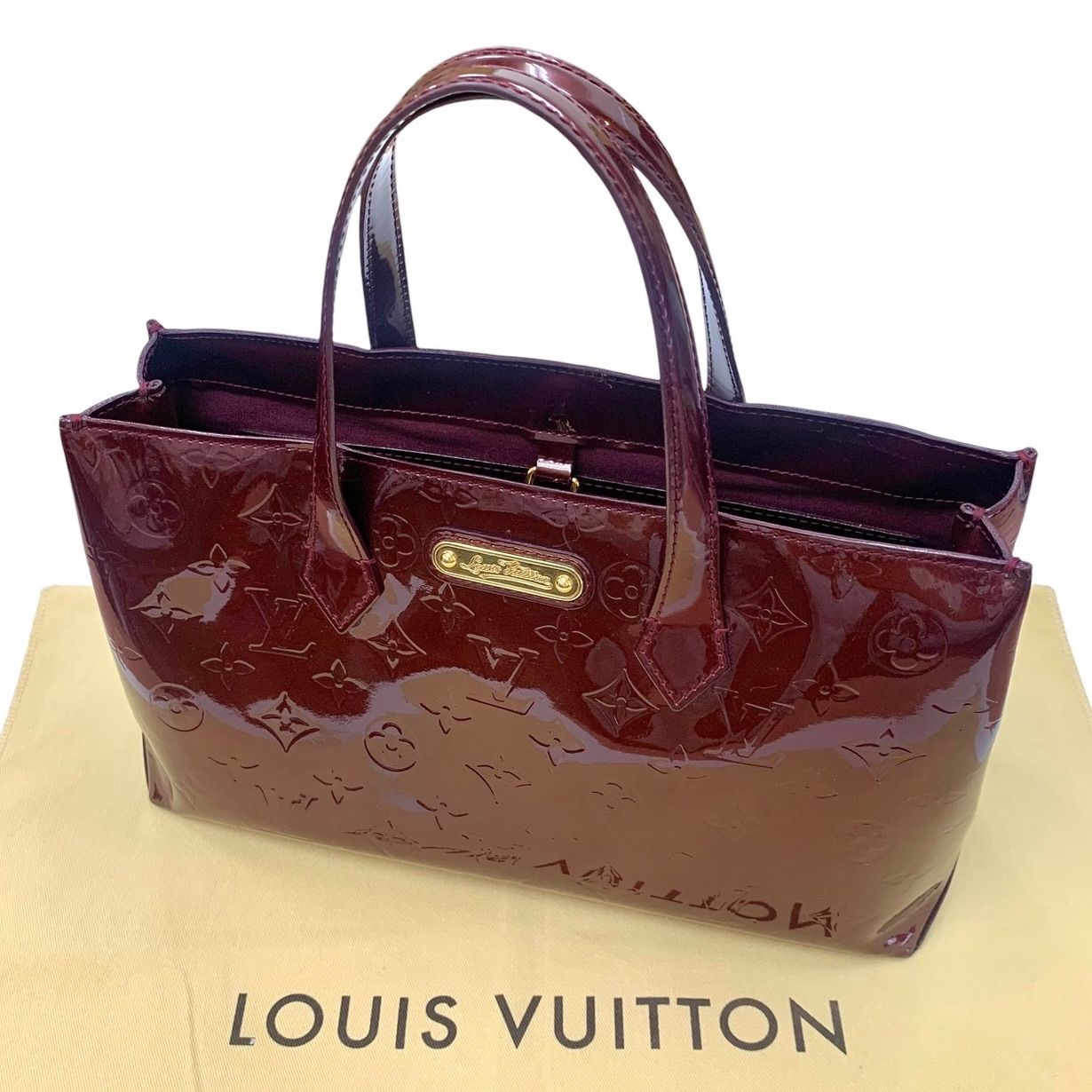 美品⭐️ LOUIS VUITTON ルイヴィトン】 ヴェルニ ウィルシャーPM ルージュフォーヴィスト レッド系 トートバッグ レディース  M93641 （AYA） 240502000AB - メルカリ