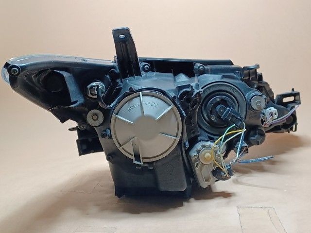 コーティング済 エスティマ ACR55W 左ヘッドランプ ヘッドライト アエラス 20THアニバーサリーエディション コイト 28-217 81185-28C70 070