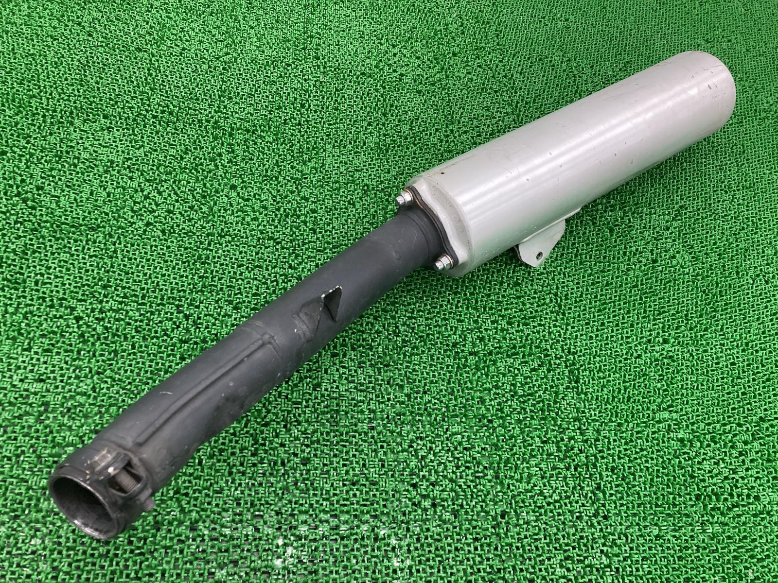 GSX1300Rハヤブサ サイレンサーマフラー 左 24F0 スズキ 純正