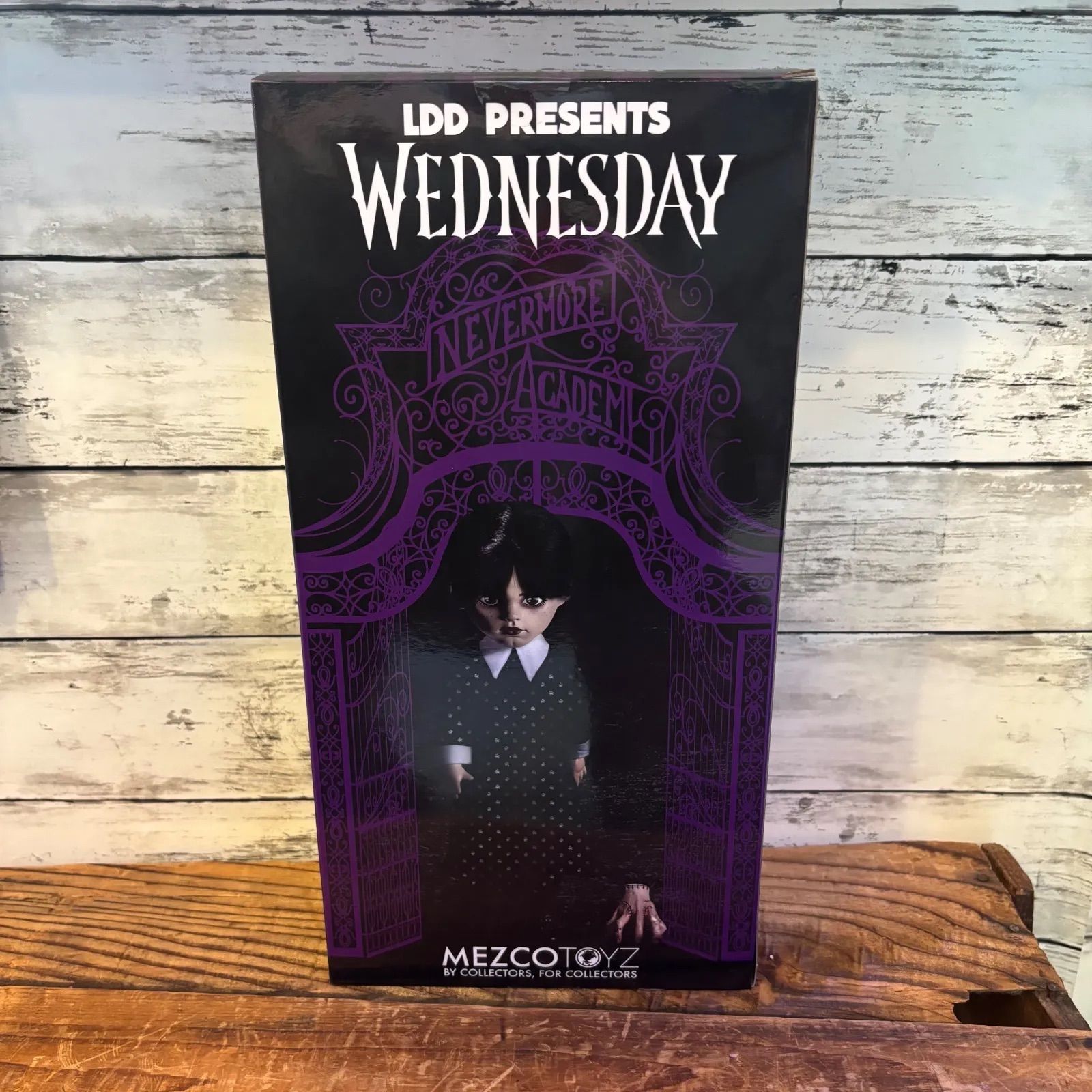 メズコ リビングデッドドールズプレゼンツ ウェンズデー ウェンズデー
