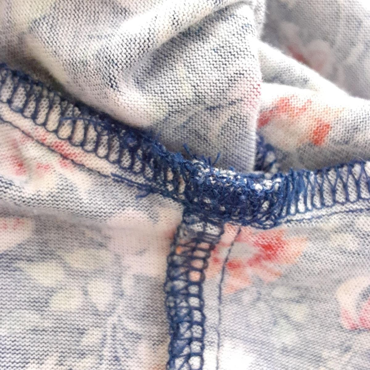 ネイビー×オレンジ×マルチ