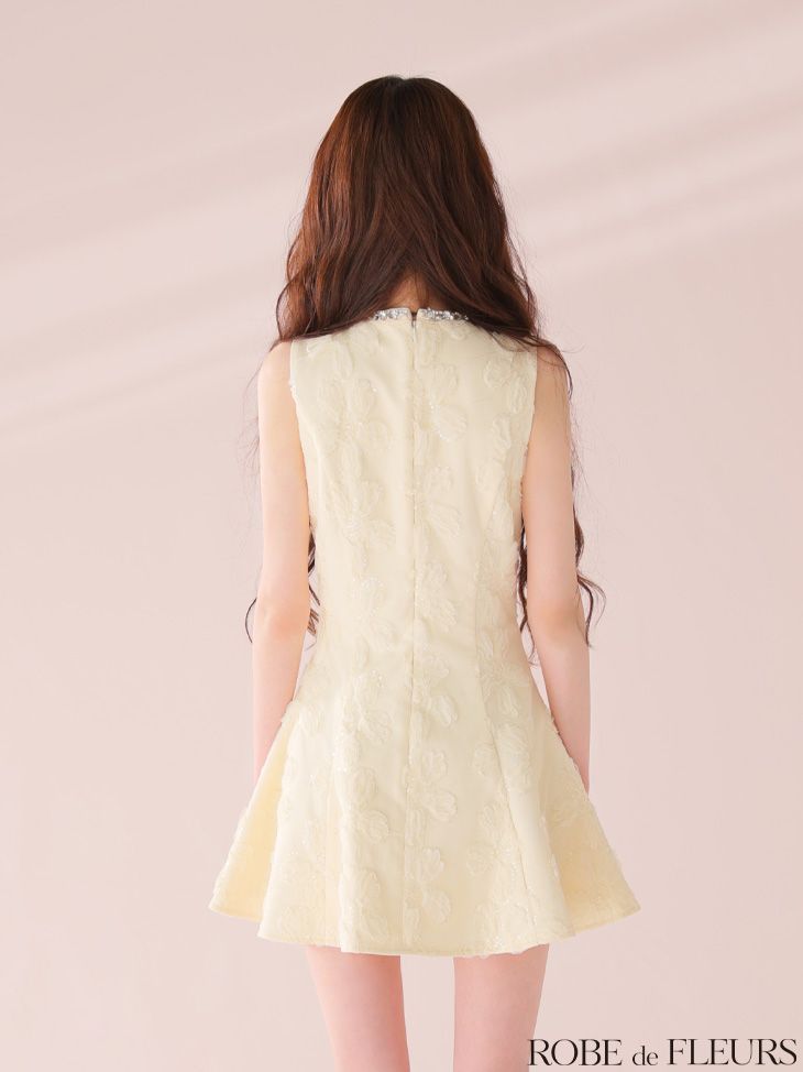 【塩田千春】二着の白いドレス　リトグラフ　ed8 肉筆サイン　⭐︎価格交渉ＯＫ⭐︎ 2025年最新】塩田_千春の人気アイテム - メルカリ 【塩田千春】二着の