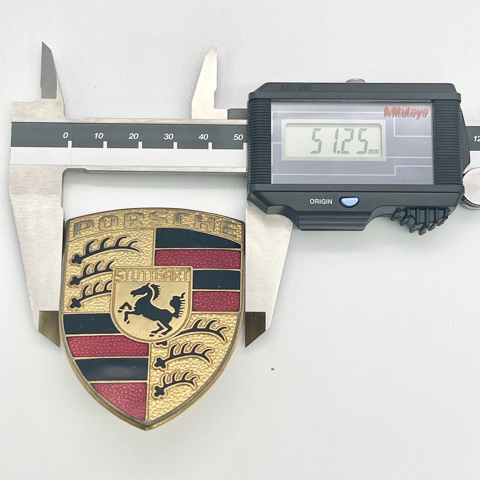 純正】 PORSCHE ポルシェ エンブレム 901 559 210 20 - メルカリ