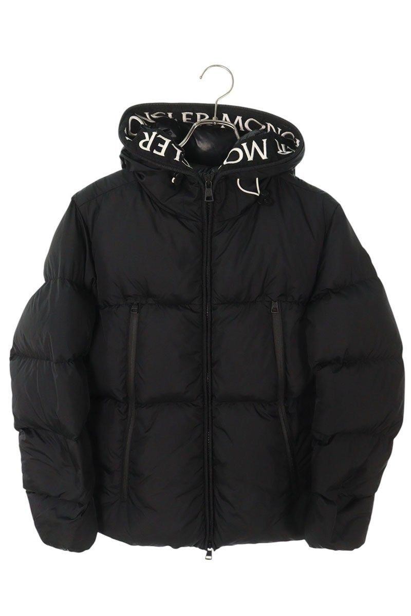 正直うれしいお手頃価格。 モンクレール MONTCLA GUIBBOTTO ロゴワッペンフーデッドダウンジャケット メンズ 1
