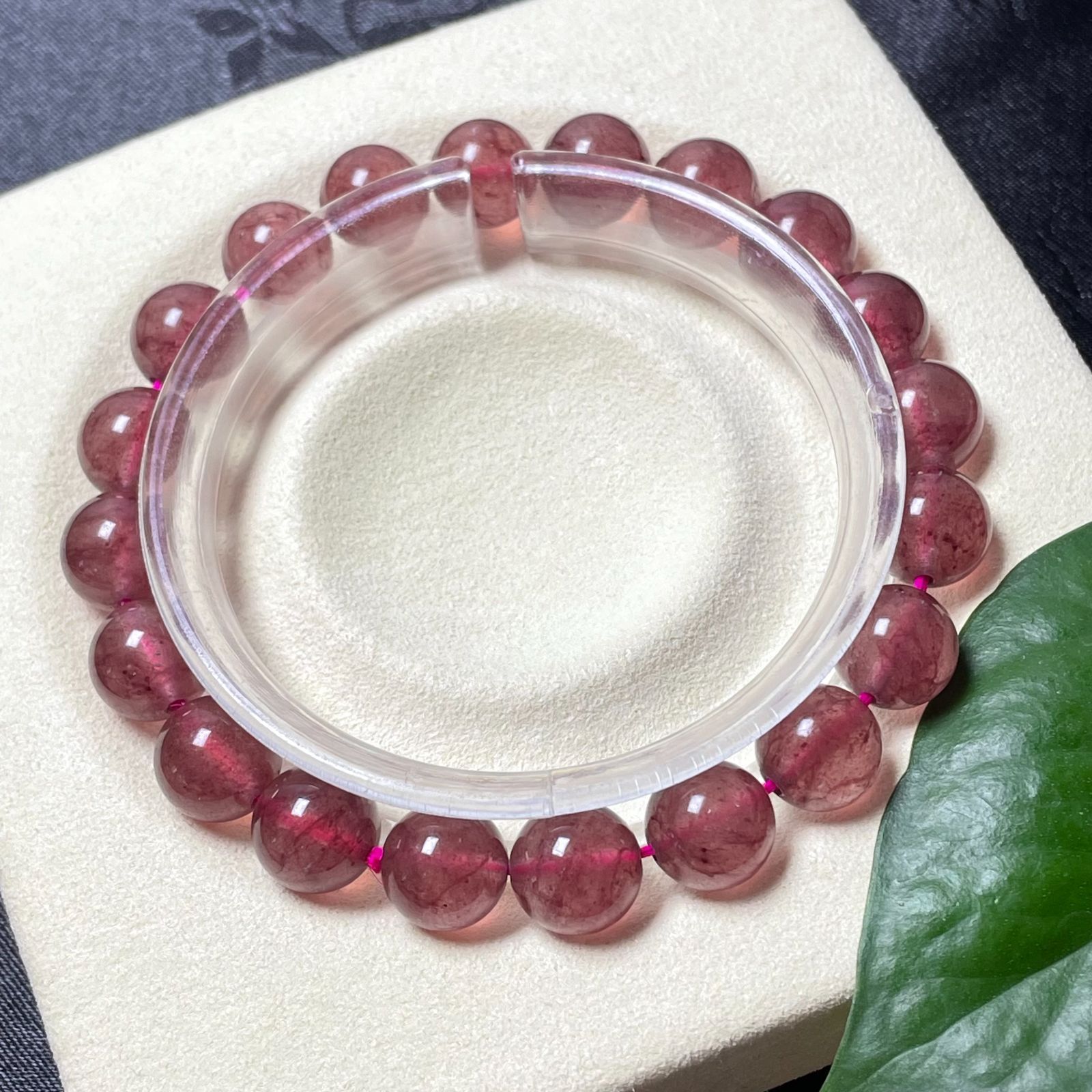 カザフスタン産☆【ストロベリークォーツ】☆ ブレスレット 天然石B 苺 