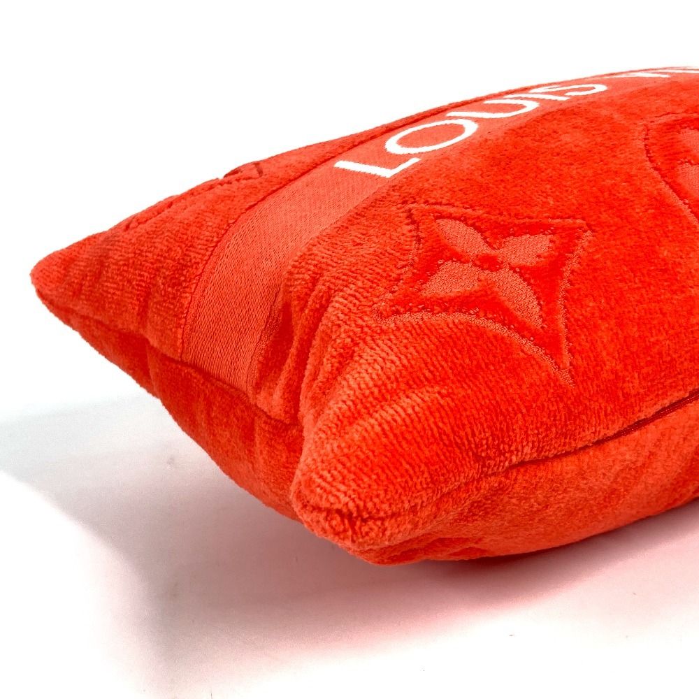 クッション LV