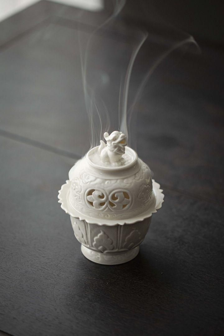 青磁瑞獅子茶道香炉 盤香炉 檀香炉 茶道具 香道具 工芸品 置物 青磁瑞獅子茶道香炉 盤香炉 檀香炉 茶道具 香道具 工芸品 置物 - メルカリ