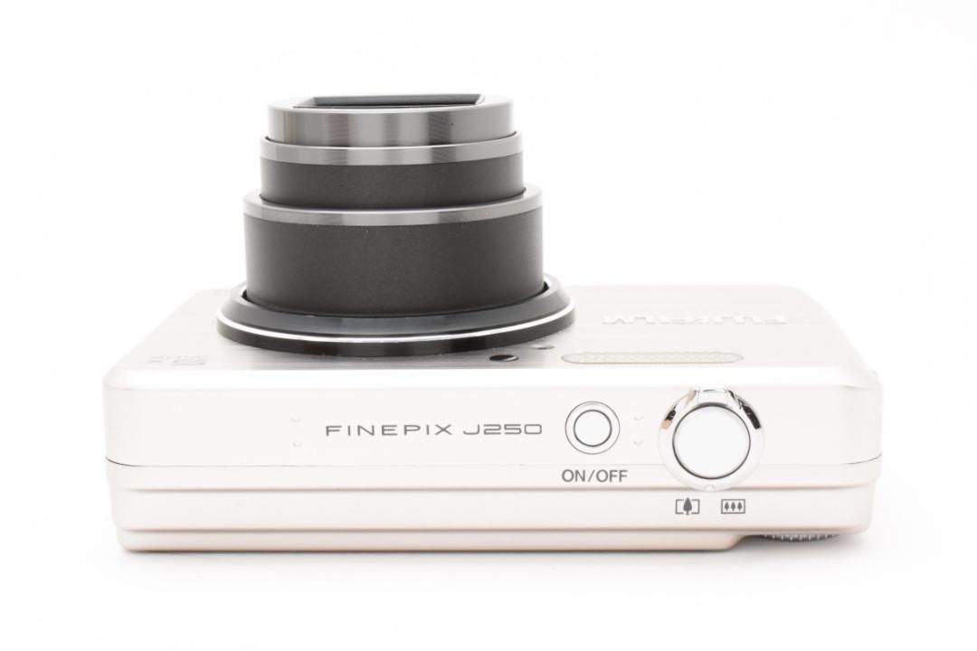 117 FUJIFILM FinePix J250 シルバー - メルカリ