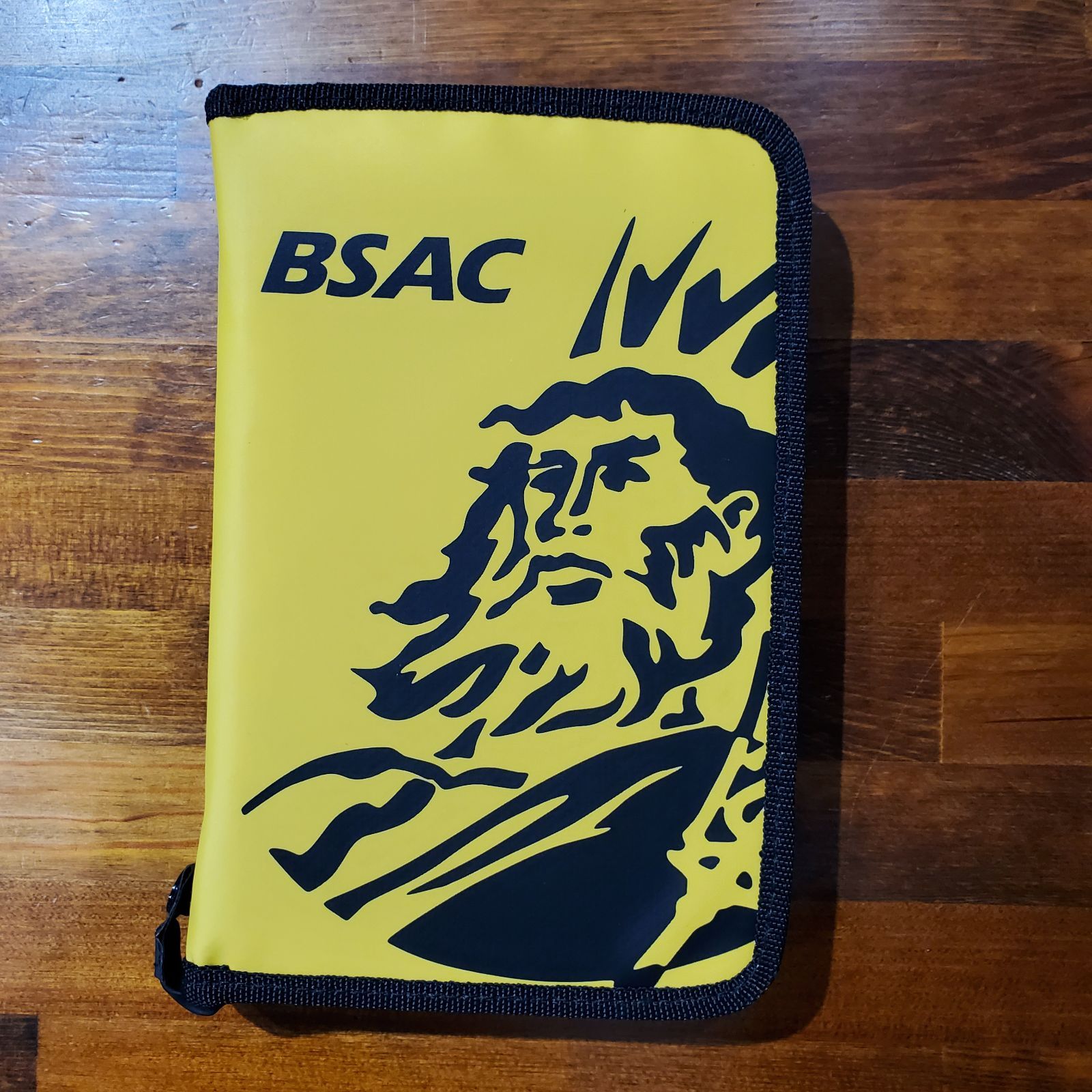 BSACログファイル　送料込み　ログブック　ダイビングログ　新品　防水