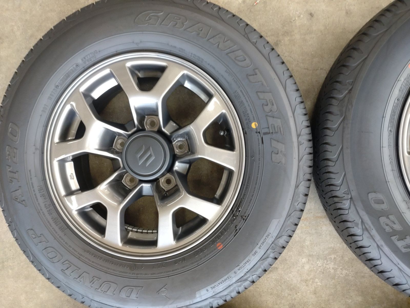 美品】 JB74 スズキ ジムニーシエラ 純正ホイール 15インチ 5.5J