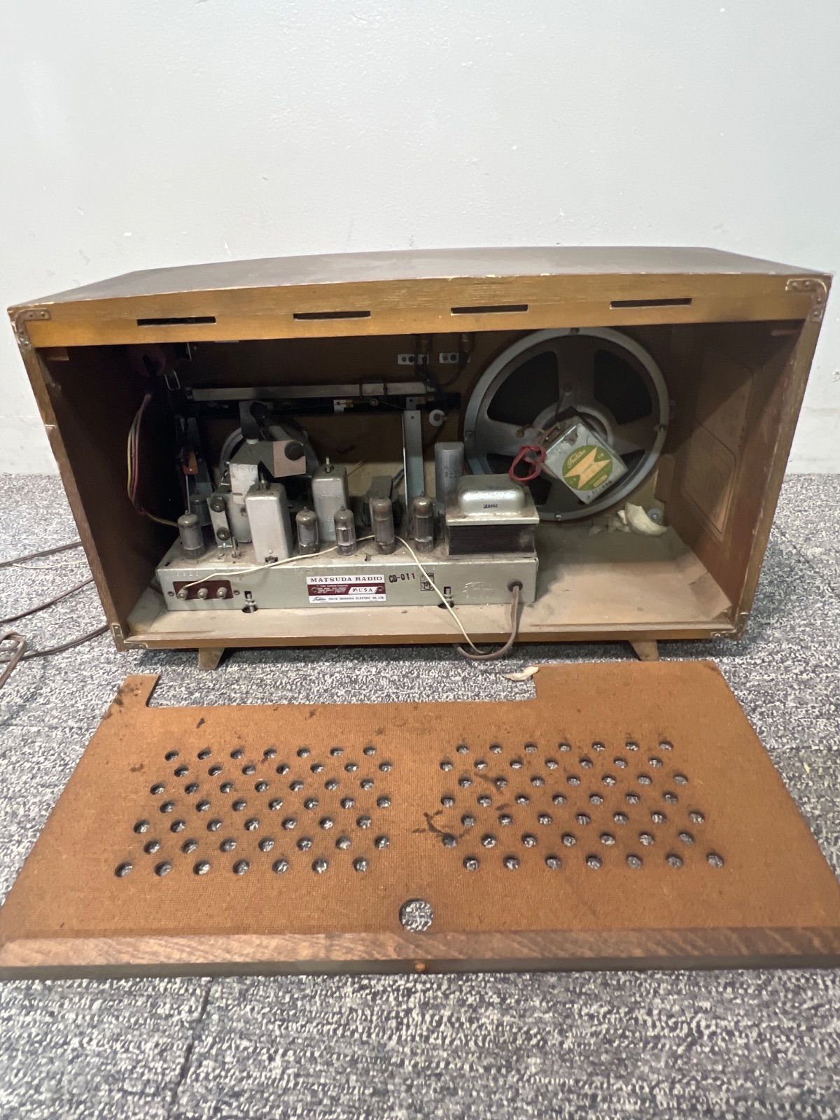⭐︎ 昭和 レトロ マツダ 真空管ラジオ radio 当時物 ジャンク扱い 