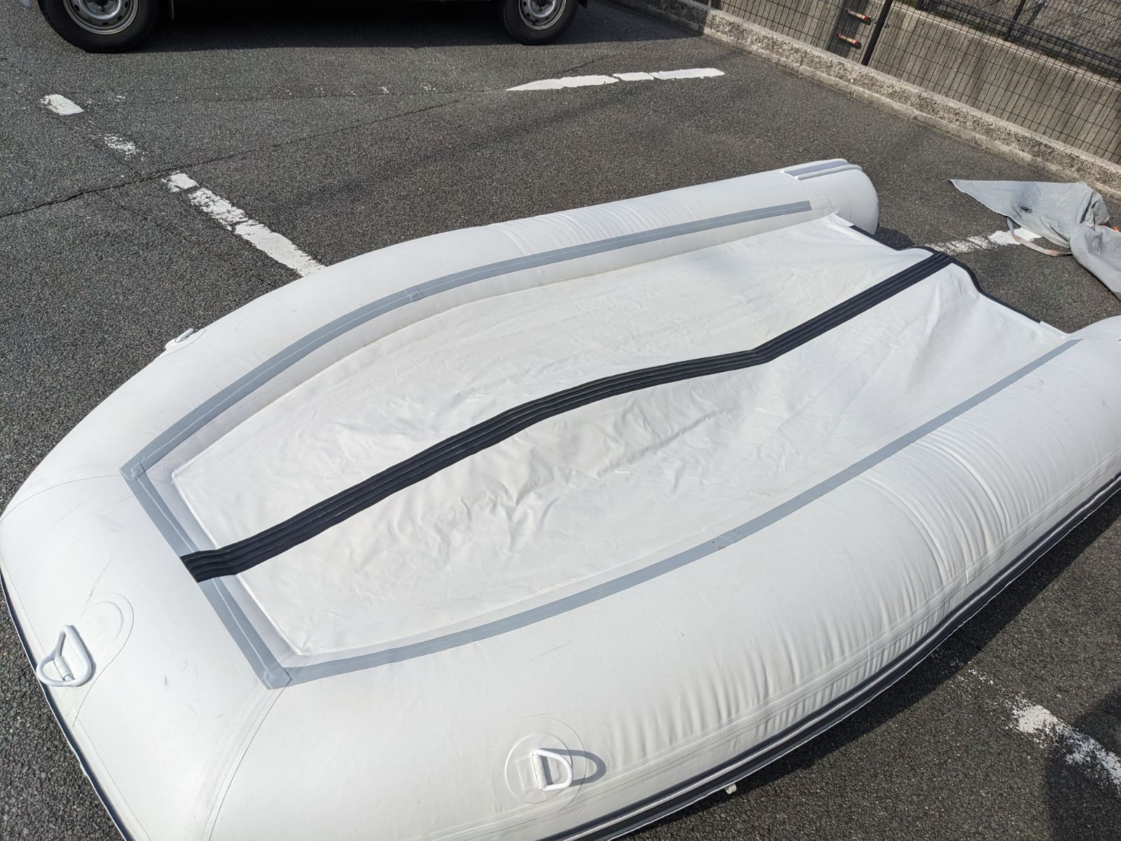 ゴムボート