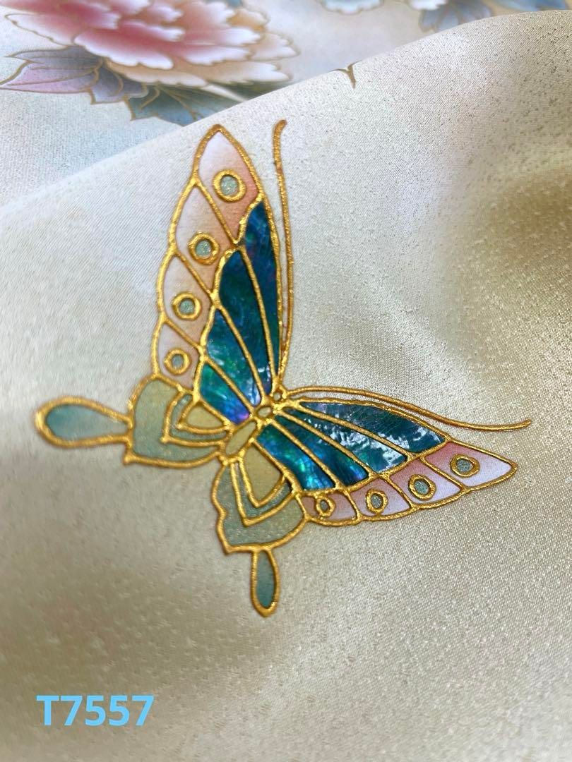 ☆ 付下げ 螺鈿 蔓葉模様 暈し 金銀彩 桑の実色 K-4257 05IMG_7857.jpg