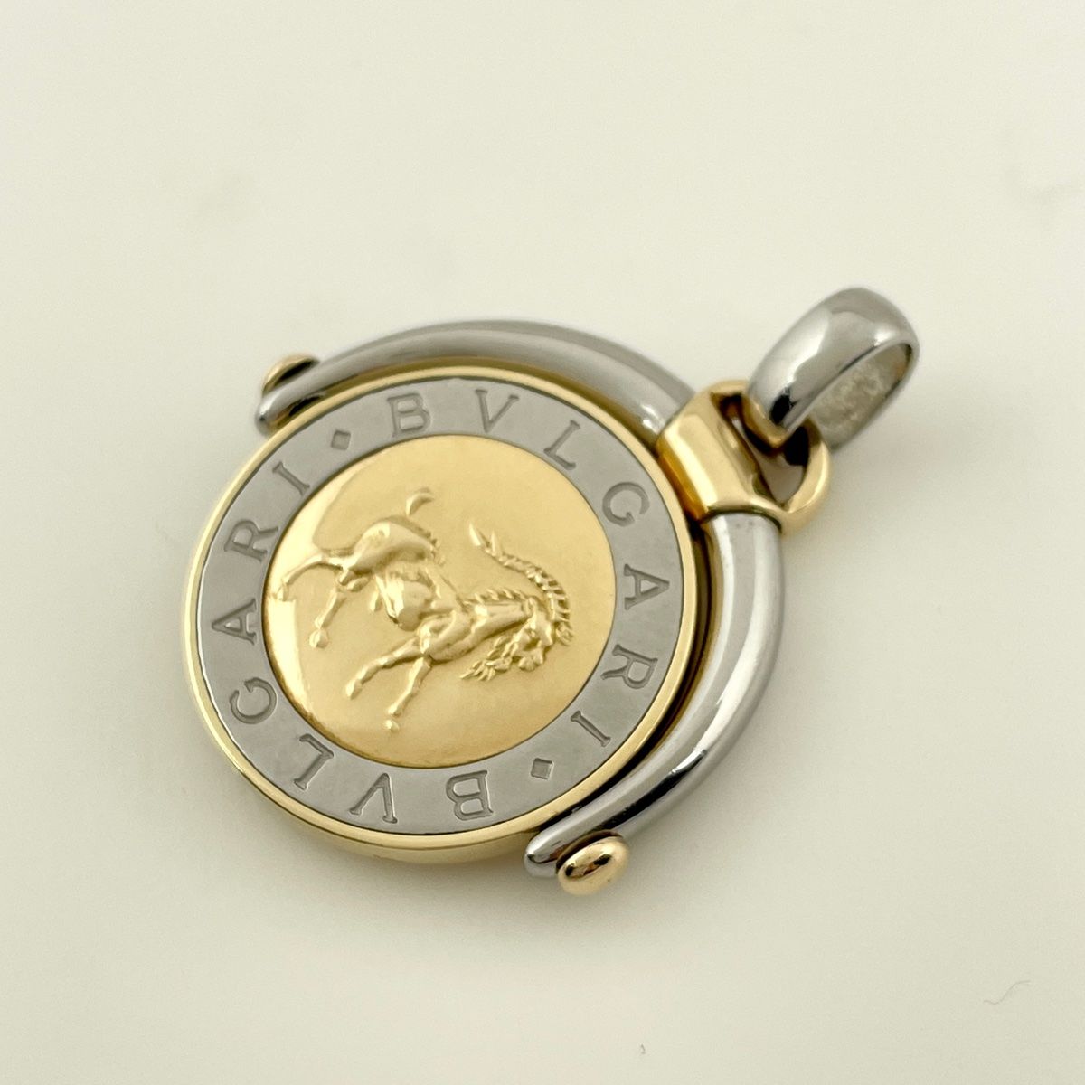 ブルガリ BVLGARI ホロスコープペントップ山羊座 K18ゴールド