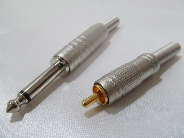 高音質】MOGAMI × Switchcraft 2m 4本 (TSフォン) 高音質】MOGAMI
