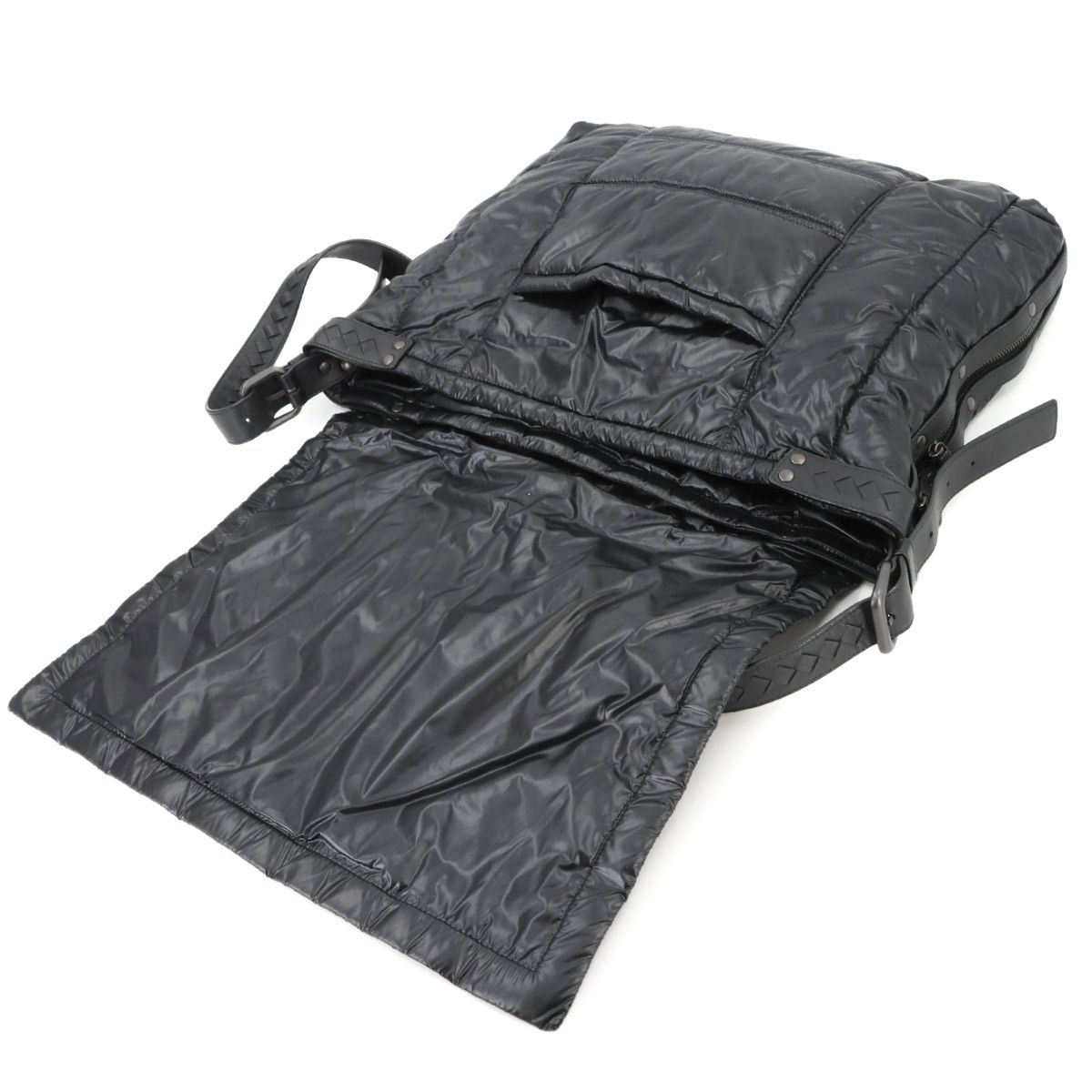 新品同様 ボッテガ ヴェネタ BOTTEGA VENETA スピンネーカー  